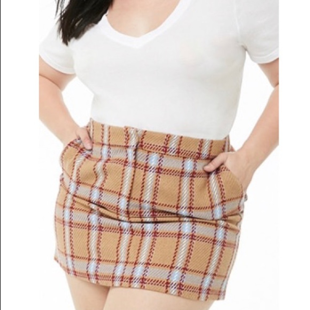 Plus Size Twill Mini Skirt